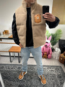 Herren Teddy Weste beige (mit Metallplakette)