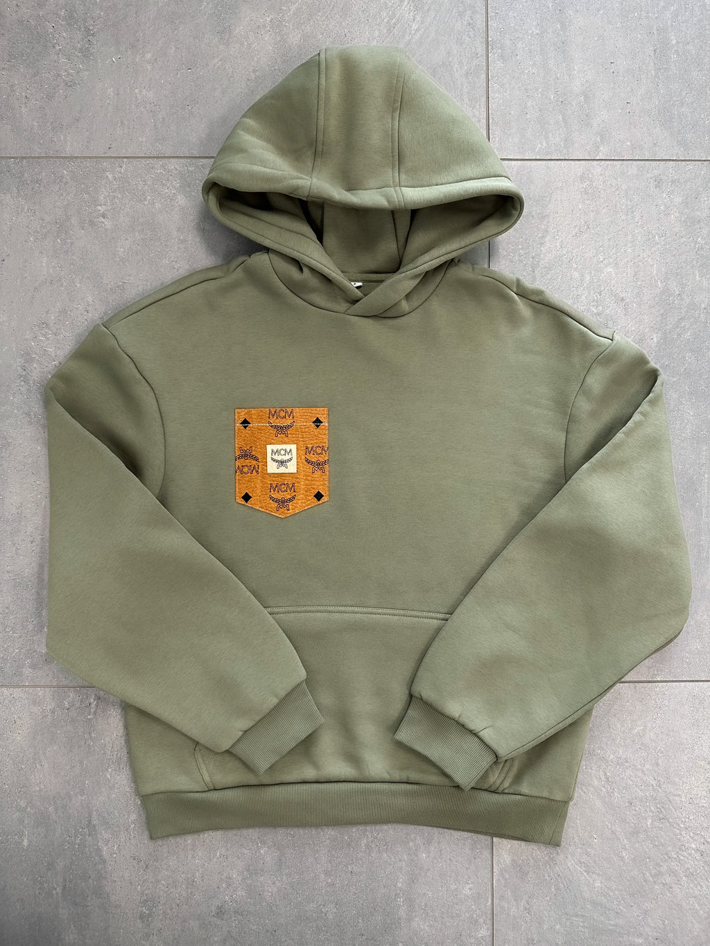 Frauen OVERSIZED Fluffy Hoody (Khaki)