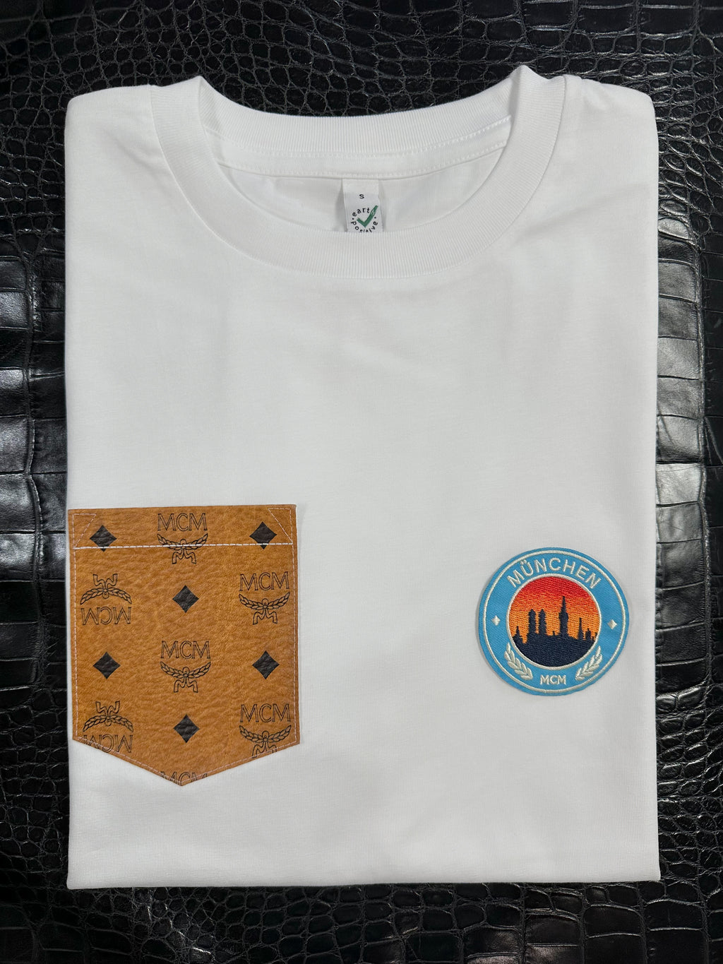 UNISEX Pocketshirt (München)