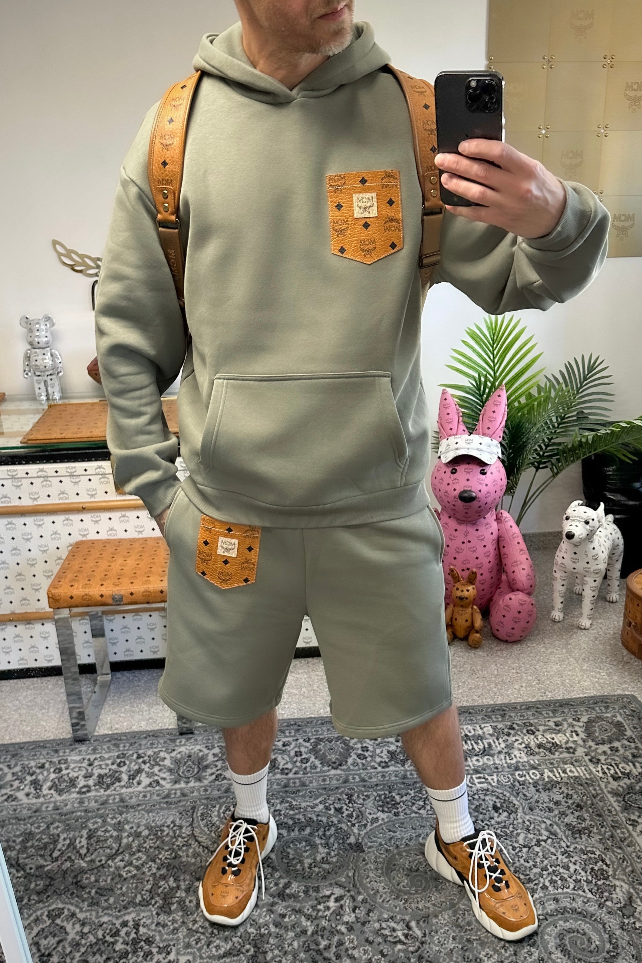 Herren Shorts + Hoody (olive)